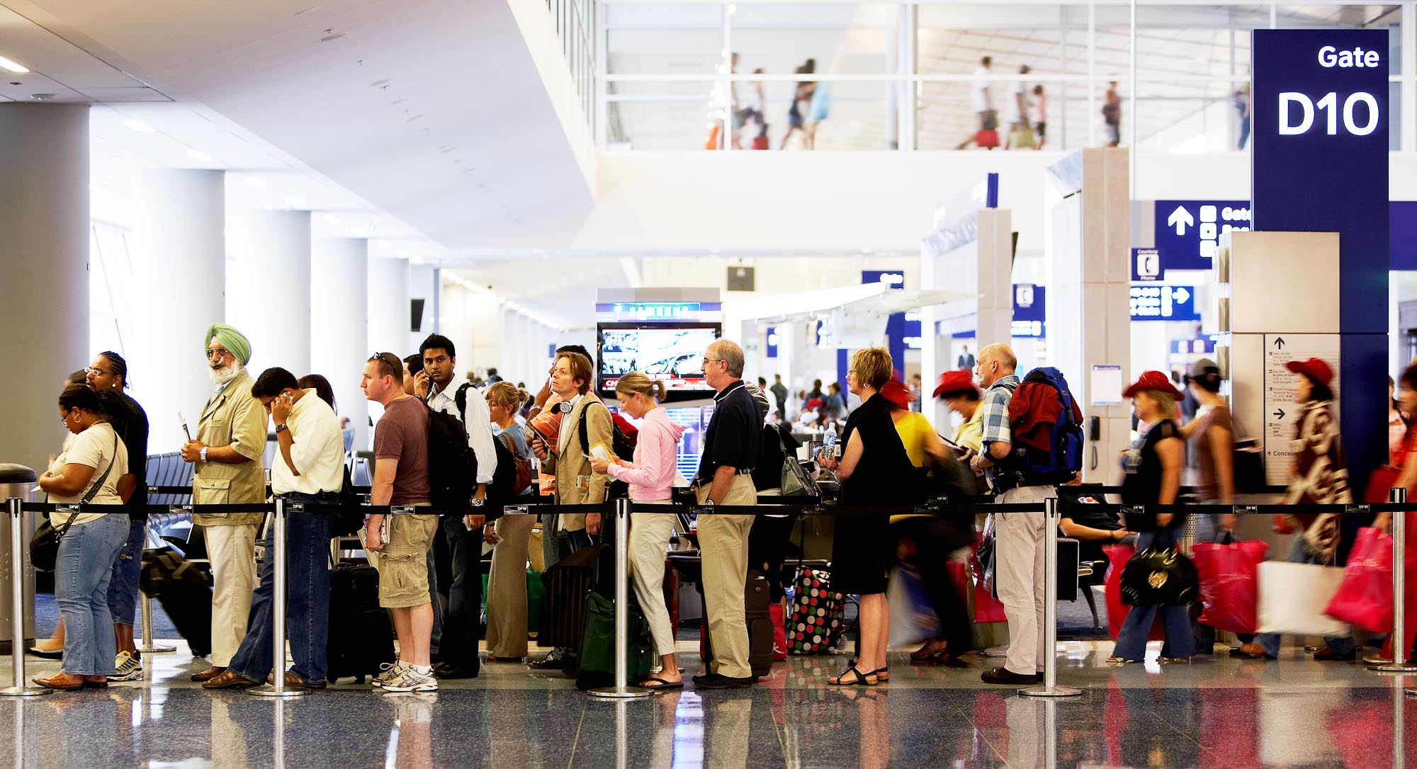 02-LuftyDepartureWeb